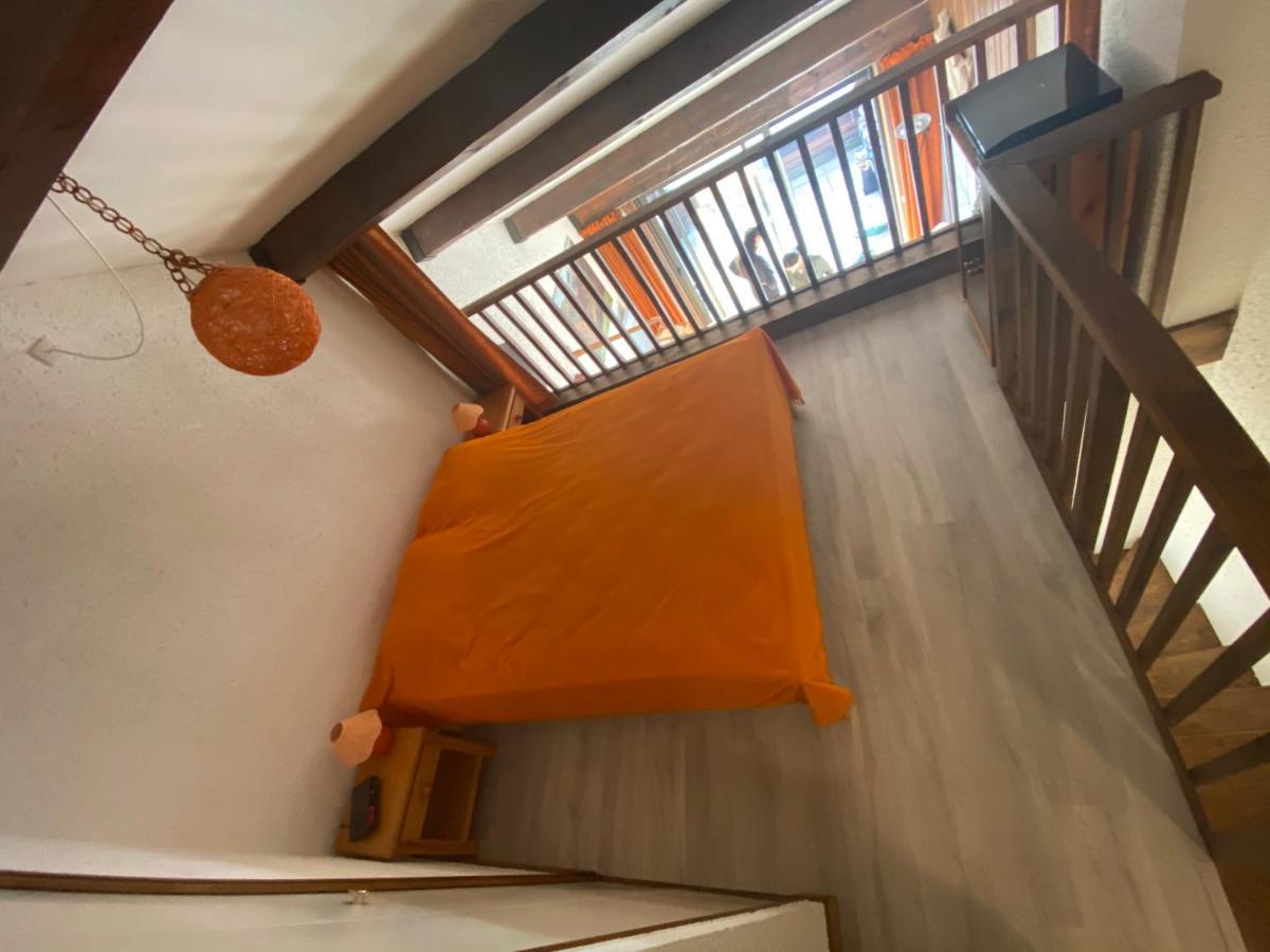 Apartamento Duplex 6 A 8 Couchages Calme Avec Solarium Plein Sud Ancelle Exterior foto