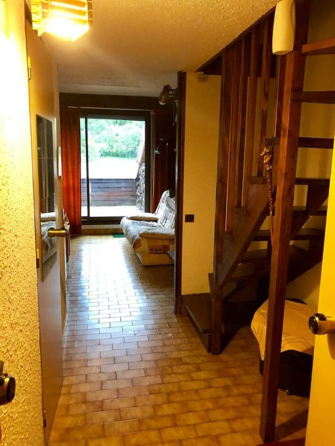 Apartamento Duplex 6 A 8 Couchages Calme Avec Solarium Plein Sud Ancelle Exterior foto