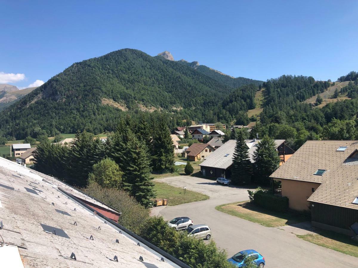 Apartamento Duplex 6 A 8 Couchages Calme Avec Solarium Plein Sud Ancelle Exterior foto