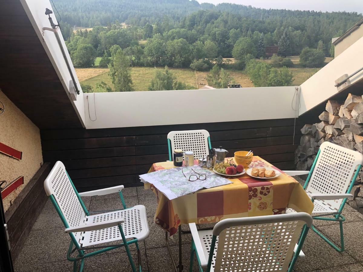 Apartamento Duplex 6 A 8 Couchages Calme Avec Solarium Plein Sud Ancelle Exterior foto