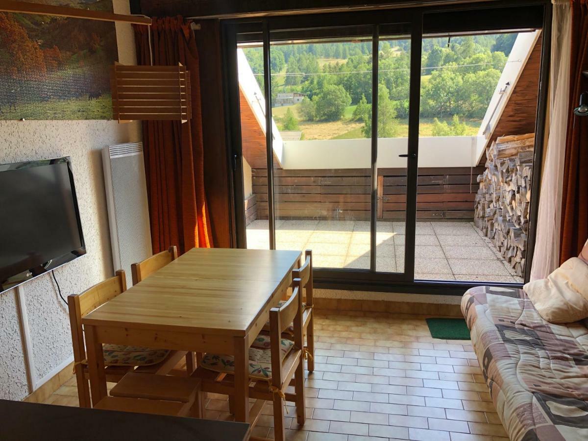 Apartamento Duplex 6 A 8 Couchages Calme Avec Solarium Plein Sud Ancelle Exterior foto