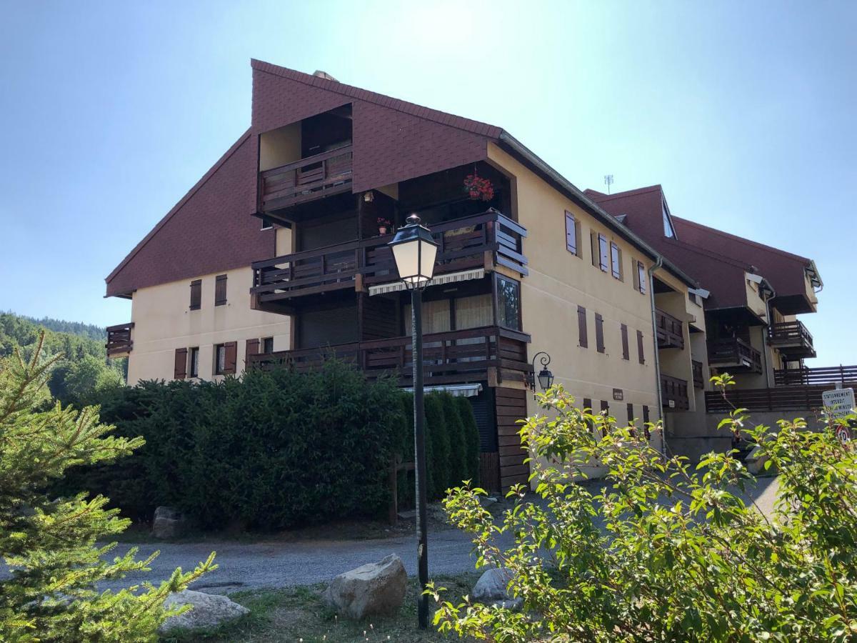 Apartamento Duplex 6 A 8 Couchages Calme Avec Solarium Plein Sud Ancelle Exterior foto