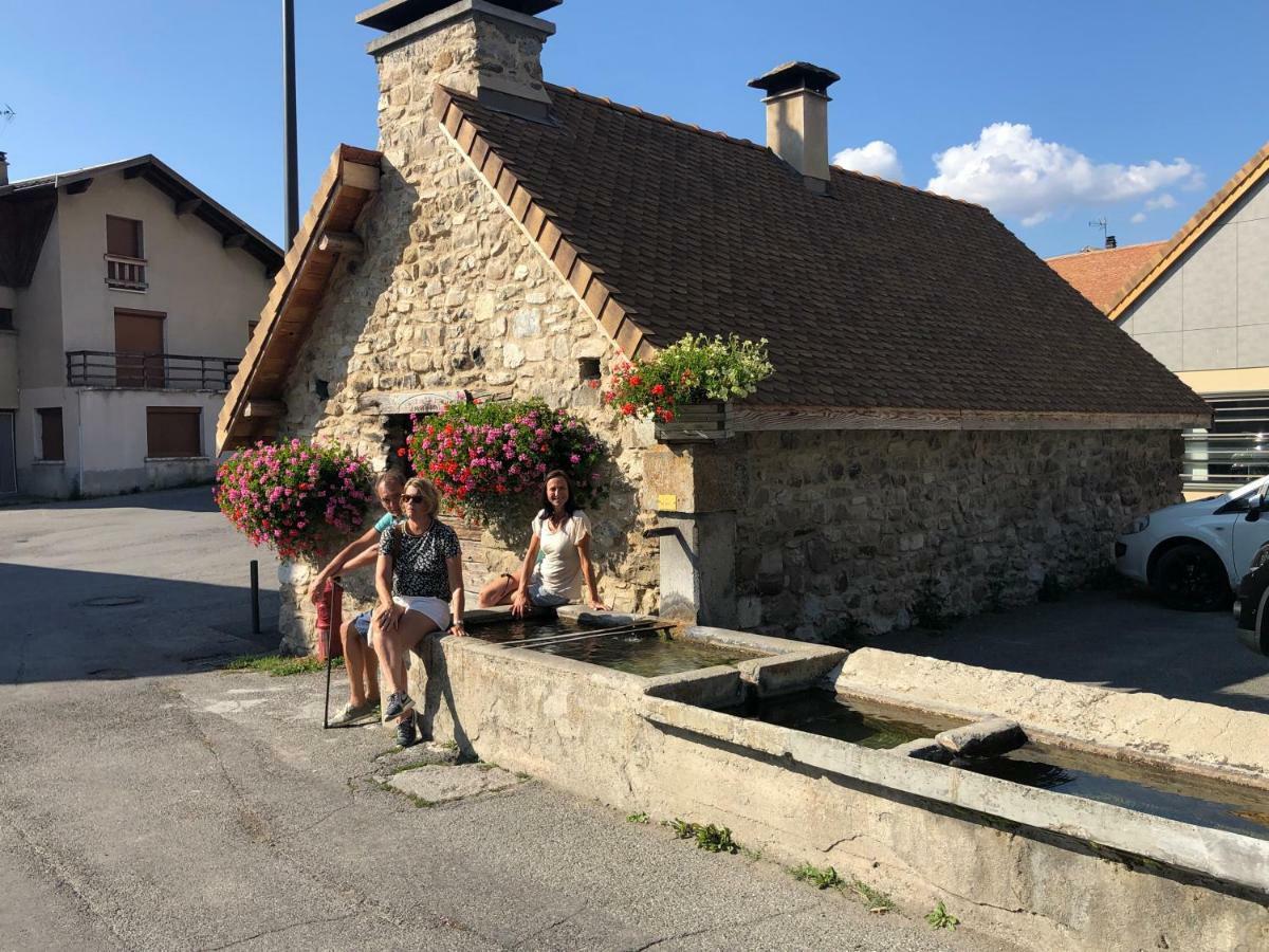 Apartamento Duplex 6 A 8 Couchages Calme Avec Solarium Plein Sud Ancelle Exterior foto